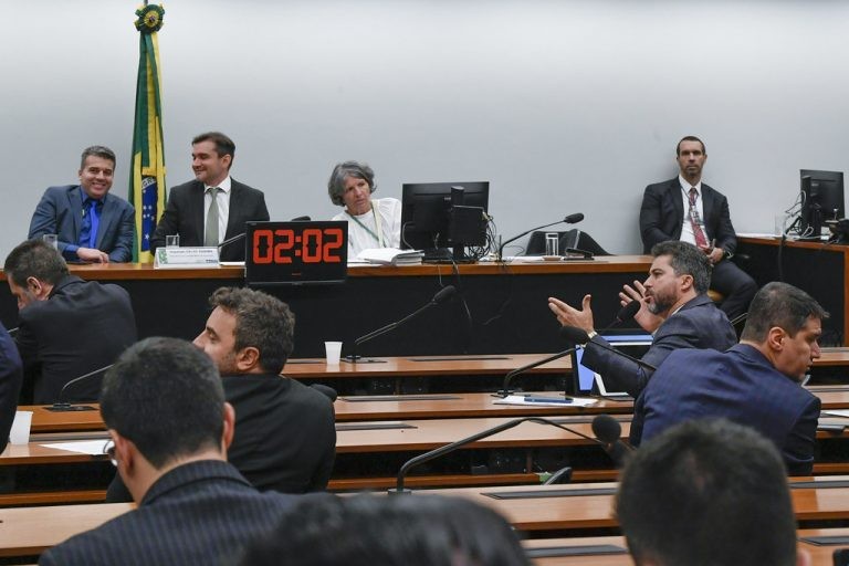 Relator sugere aprovação com ressalvas de contas presidenciais de 2020