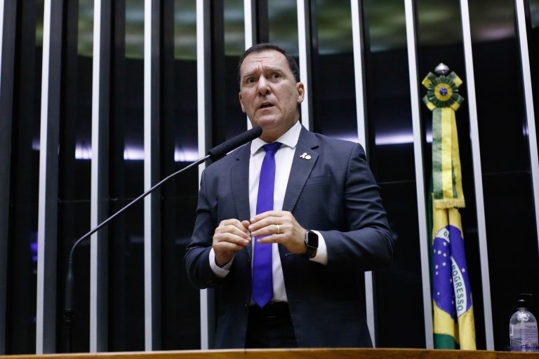 Aprovada urgência para projeto que tipifica tentativa de invasão a domicílio como tentativa de roubo