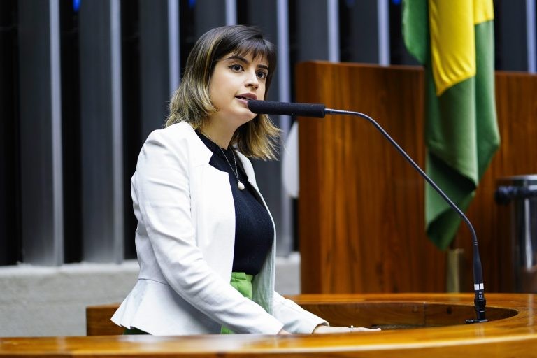 Câmara aprova diretrizes para planos de adaptação a mudanças climáticas; acompanhe