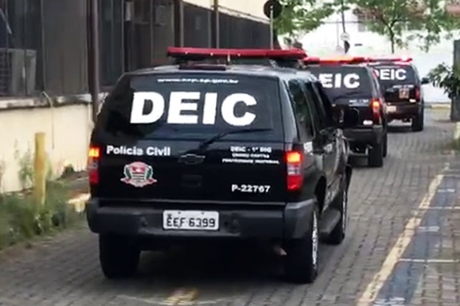 Empresário é acusado torturar ladrão até à morte;rapaz roubou parte de um toldo