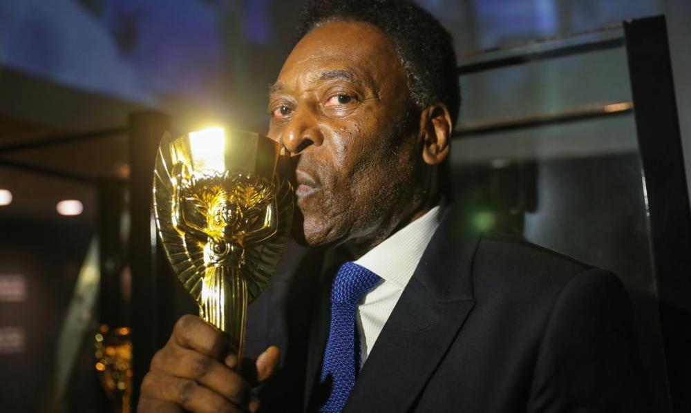 Pelé morre aos 82 anos como o maior jogador de todos os tempos; falência dos órgãos foi a causa