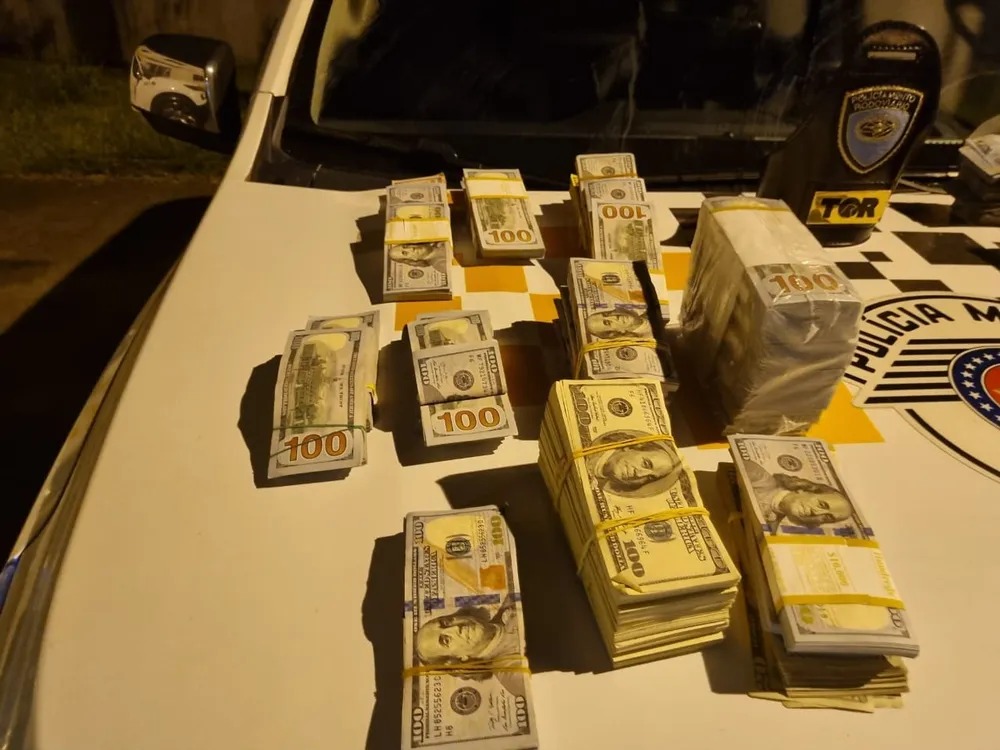 Homem é detido com mais de R$ 1 milhão e não consegue explicar; Polícia quer saber origem do dinheiro