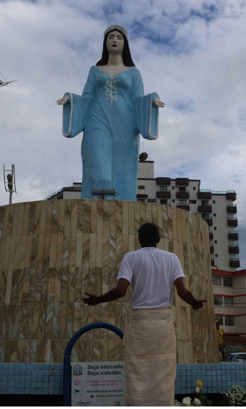 Demora da Prefeitura para instalar estátua de Iemanjá gera desconfiança