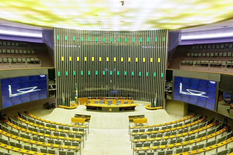 Saiba como será a sessão de posse dos deputados, nesta quarta-feira