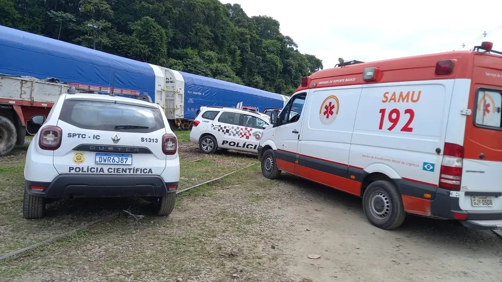 Homem morre atropelado pelo trem de carga da Rumo;vítima teve perna dilacera