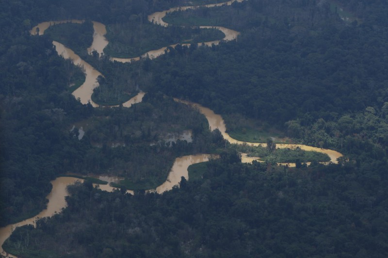Cerca de 28% das pistas de pouso na Amazônia está em área protegida