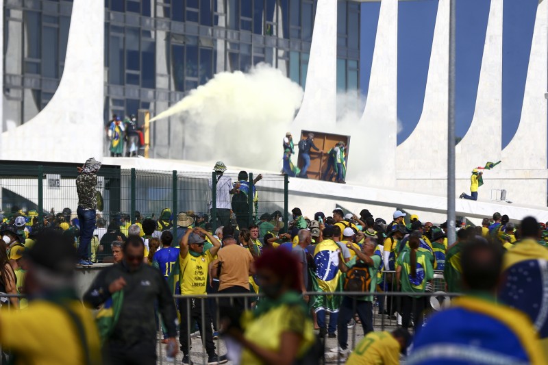 Após um mês, desdobramentos de 8 de janeiro ainda estão longe do fim