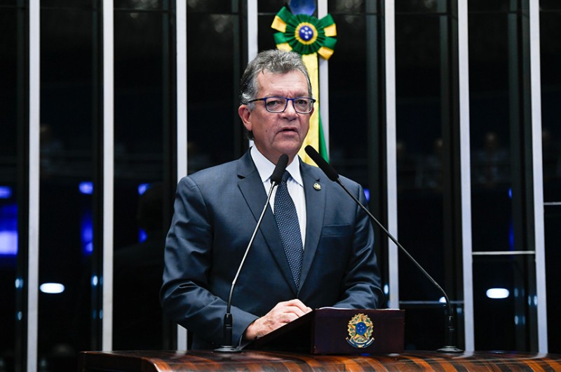 Carteira assinada é a melhor política social que existe, diz Laércio Oliveira