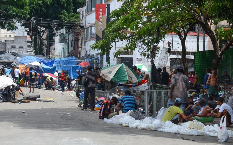 SP: deputado aciona MP contra retirada de barracas de moradores de rua