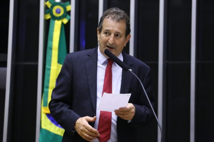 Câmara aprova MP que altera valor de taxa de fiscalização do Inmetro