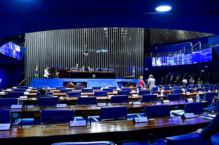 Senado fará sessão temática sobre adoção