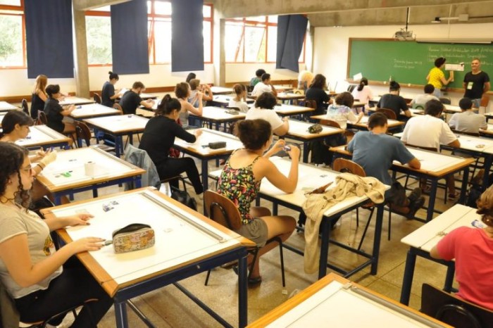 Projeto prevê prorrogação da Lei de Cotas por mais 20 anos