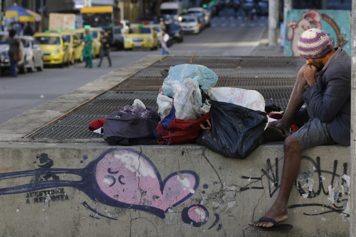 Movimentos sociais ganham assento em comitê voltado à população de rua