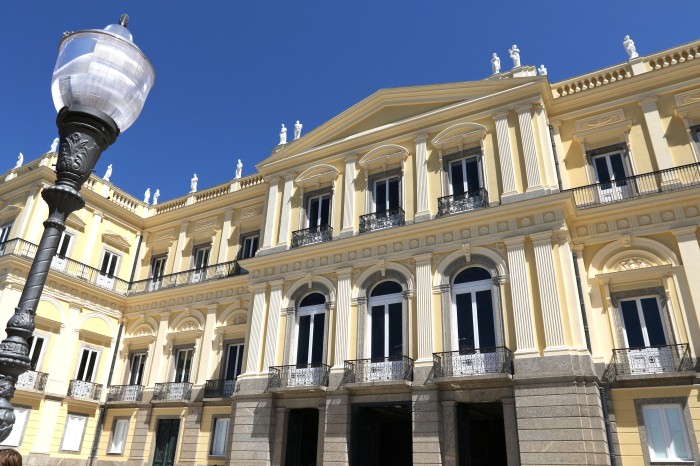 Museu Nacional lança primeiro catálogo impresso de obras raras