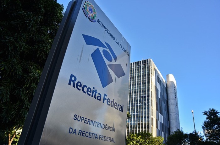 Editada MP que aumenta faixa de isenção no Imposto de Renda