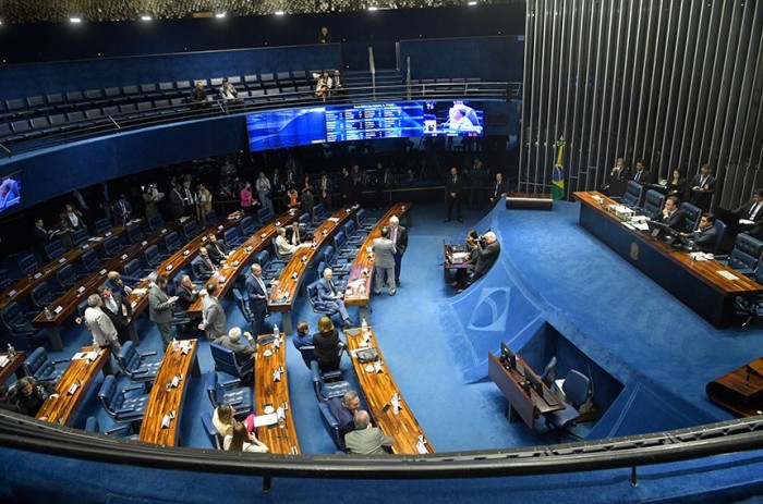 Estímulo ao mercado de carbono na gestão de florestas vai à sanção