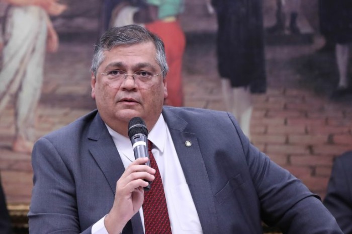 Ministro da Justiça virá à Câmara falar sobre críticas à imunidade parlamentar e invasões do MST