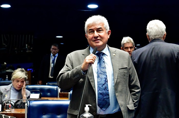 Pontes destaca importância do Centro de Biotecnologia da Amazônia