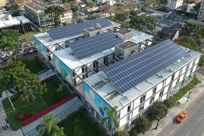 Comissão debate regra da Aneel sobre micro e minigeração de energia