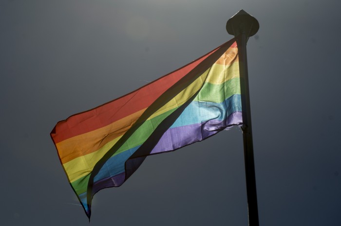 Governo aprova rito simplificado para refúgio de pessoas LGBTQIA+ 