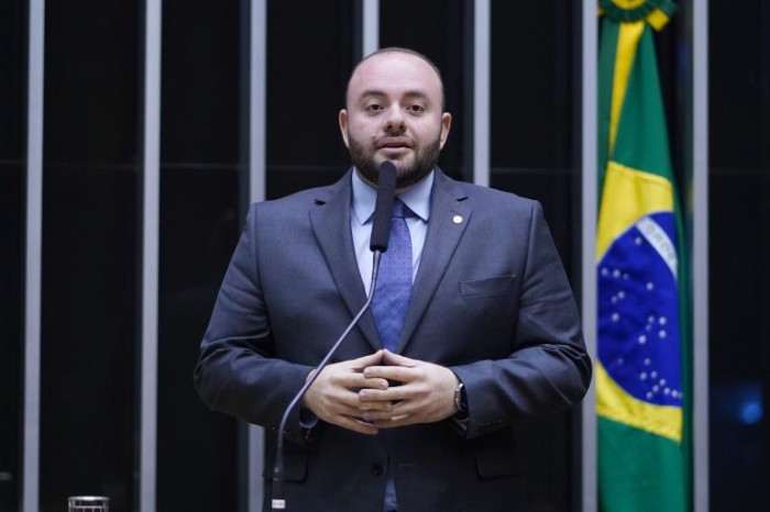 Comissão debate serviços prestados por distribuidora de energia do Amazonas