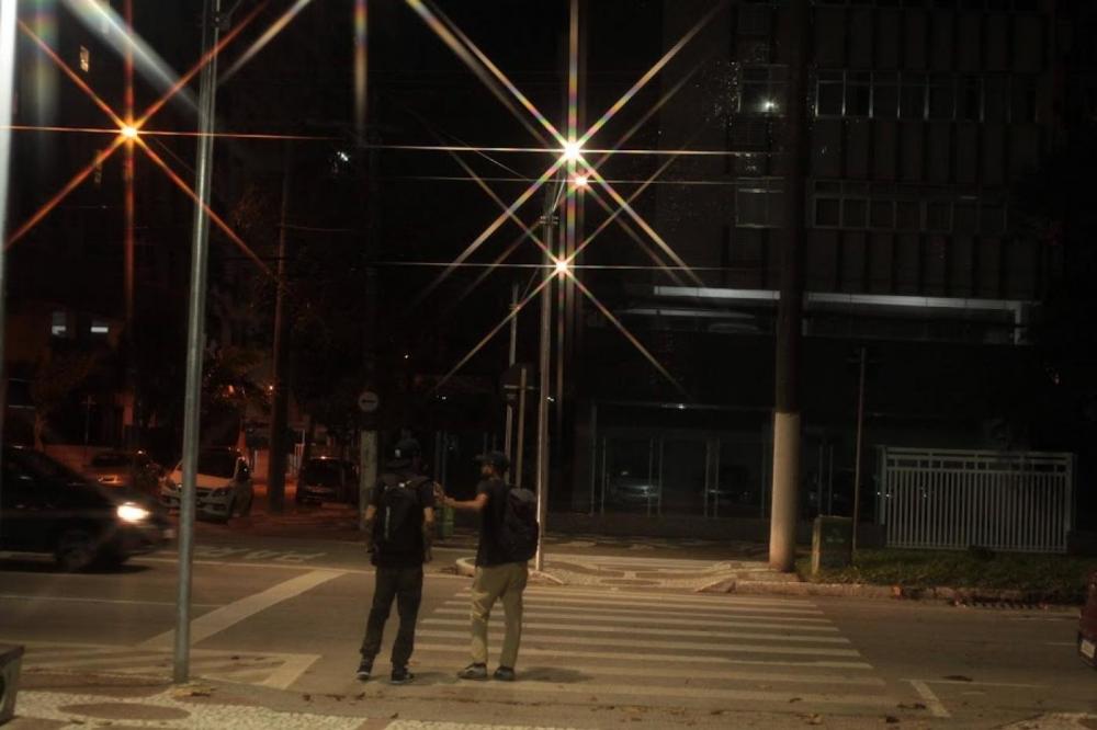 Faixas de pedestre de Santos ganham iluminação para maior segurança