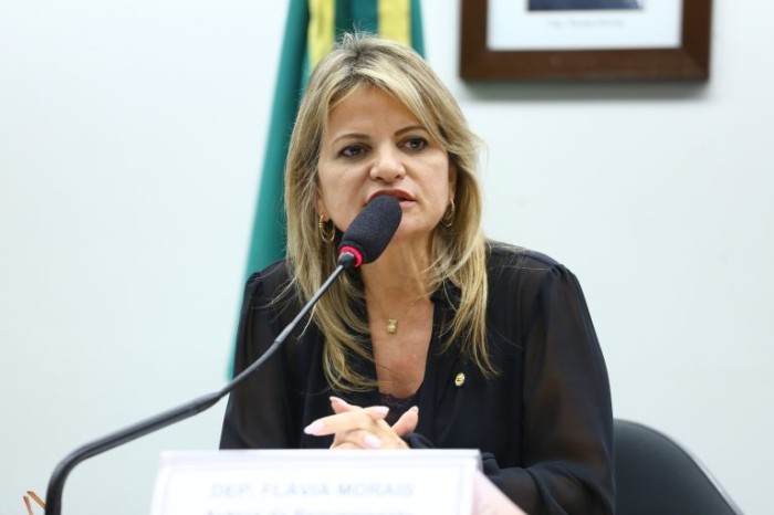 Comissão aprova criação de programa de detecção precoce da endometriose