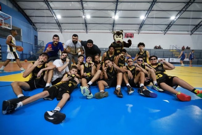 Equipes Sub-14 e 21 de São Sebastião são campeãs da Liga Paulista de Basketball