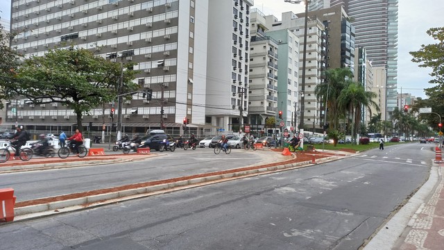 Reforma de pontilhão vai causar mudança na orla de Santos