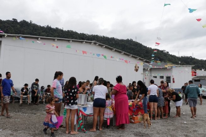 ?Famílias da Vila de Passagem Topolândia ganham Festa Julina Comunitária