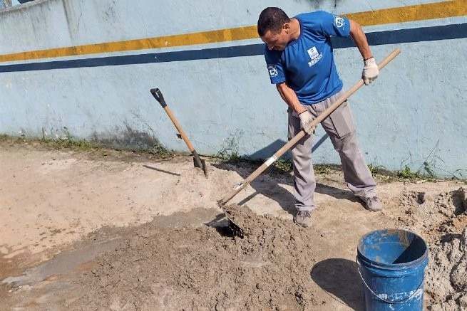 Prefeitura de São Sebastião realiza serviços de manutenção em unidades escolares da Costa Sul