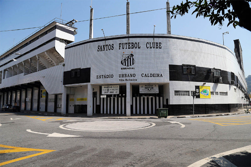 Moradores da Vila Belmiro precisam pegar credencial na Ouvidoria 