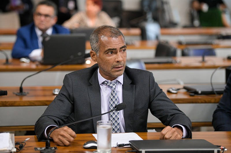 Votação do projeto sobre rol taxativo da ANS fica para o final de agosto