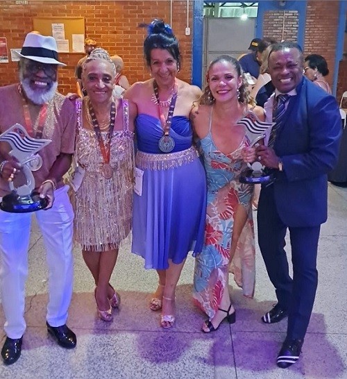 Dança de Salão garante primeiras duas medalhas do Time Praia Grande no JOMI