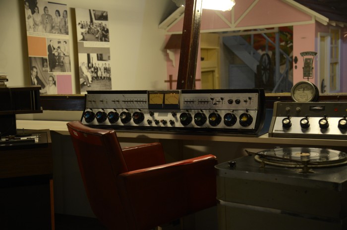 Rádio Nacional do Rio completa 87 anos com programação especial