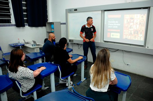 Desenvolvimento urbano é destaque da oficina de revisão do Plano Diretor no Bairro Nova Mirim