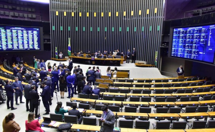 Deputados e senadores promulgam acordo que prevê ingresso da Bolívia no Mercosul