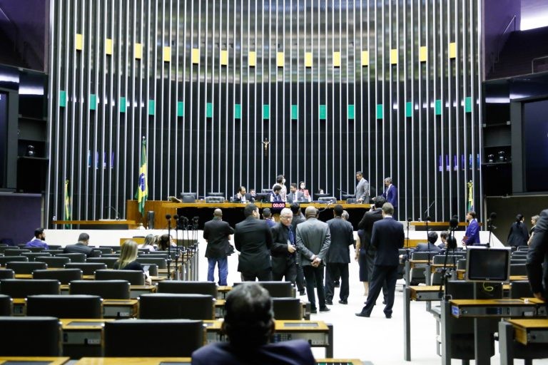 Câmara aprova MP que facilita reajustes da tabela do frete rodoviário de cargas; acompanhe