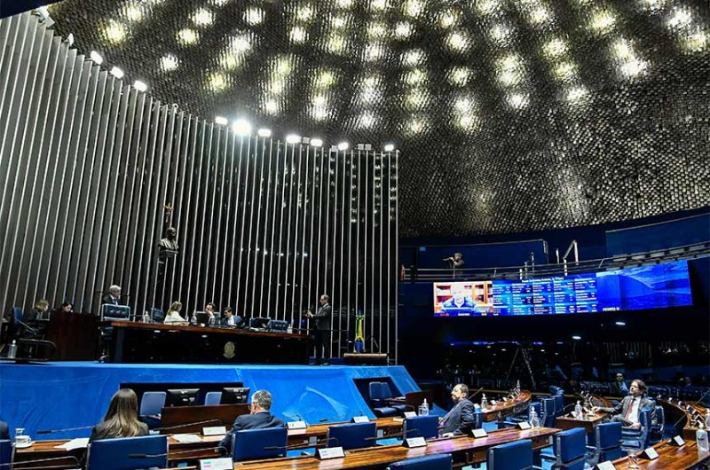 Aprovada MP que aumenta em 1% CSLL de instituições financeiras