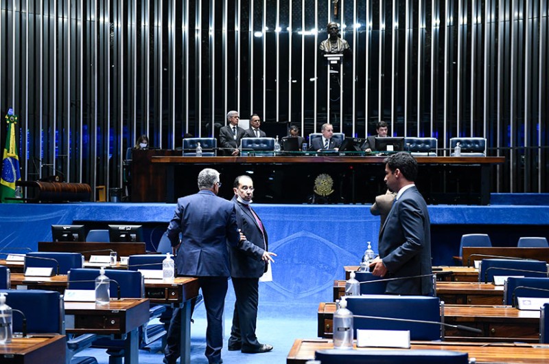 Senado aprova acordos para repatriação de condenados com Marrocos e Suíça