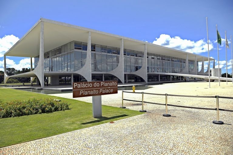 Grupo de trabalho do semipresidencialismo pode votar parecer final nesta tarde