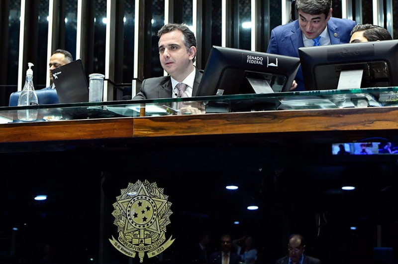 Pacheco anuncia votação em novembro de projeto para custear piso da enfermagem
