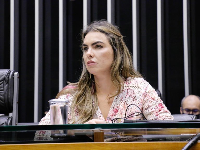 Comissão aprova projeto que aumenta pena para abuso praticado por filho contra pai ou mãe incapaz