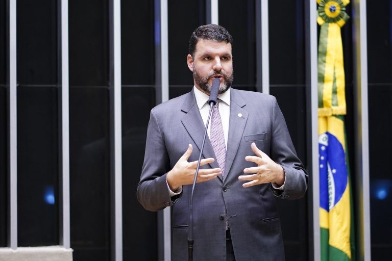 Comissão aprova incentivo a pequenas empresas de laticínios que valorizam produtores