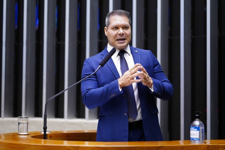 Comissão do Esporte debate reconhecimento do jiu-jitsu como esporte olímpico