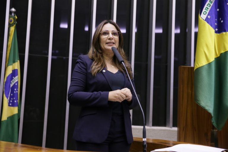 Debatedores cobram oferta gratuita de novos medicamentos para tratar amiloidose no SUS