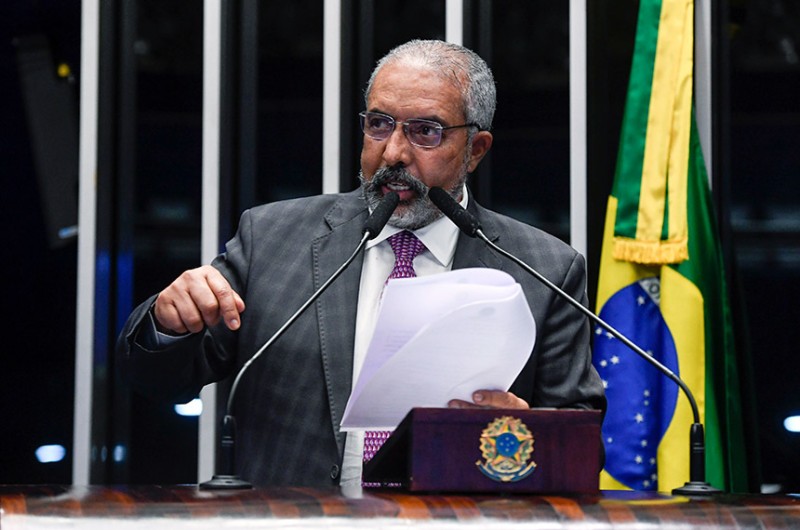 Senado aprova regulamentação da profissão de instrumentador cirúrgico