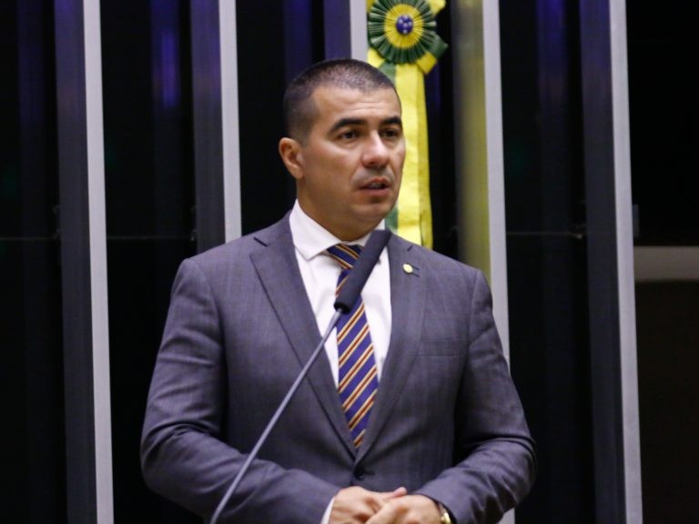 Comissão aprova anulação de débitos inscritos em dívida ativa com base em dispositivo inconstitucional
