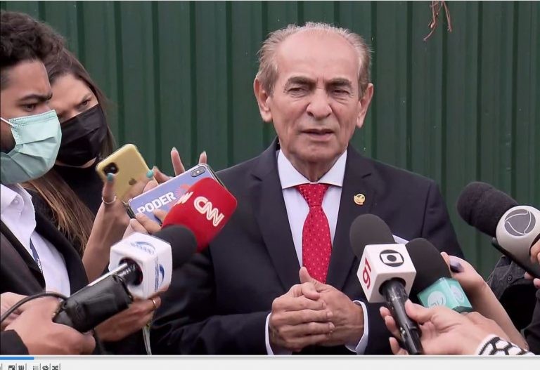 Relator afirma que Bolsa Família poderá ficar fora do teto por dois anos e não quatro, como no texto original