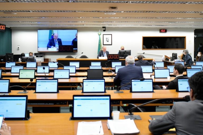 Conselho de Ética pode votar processos sobre quebra de decoro parlamentar nesta terça